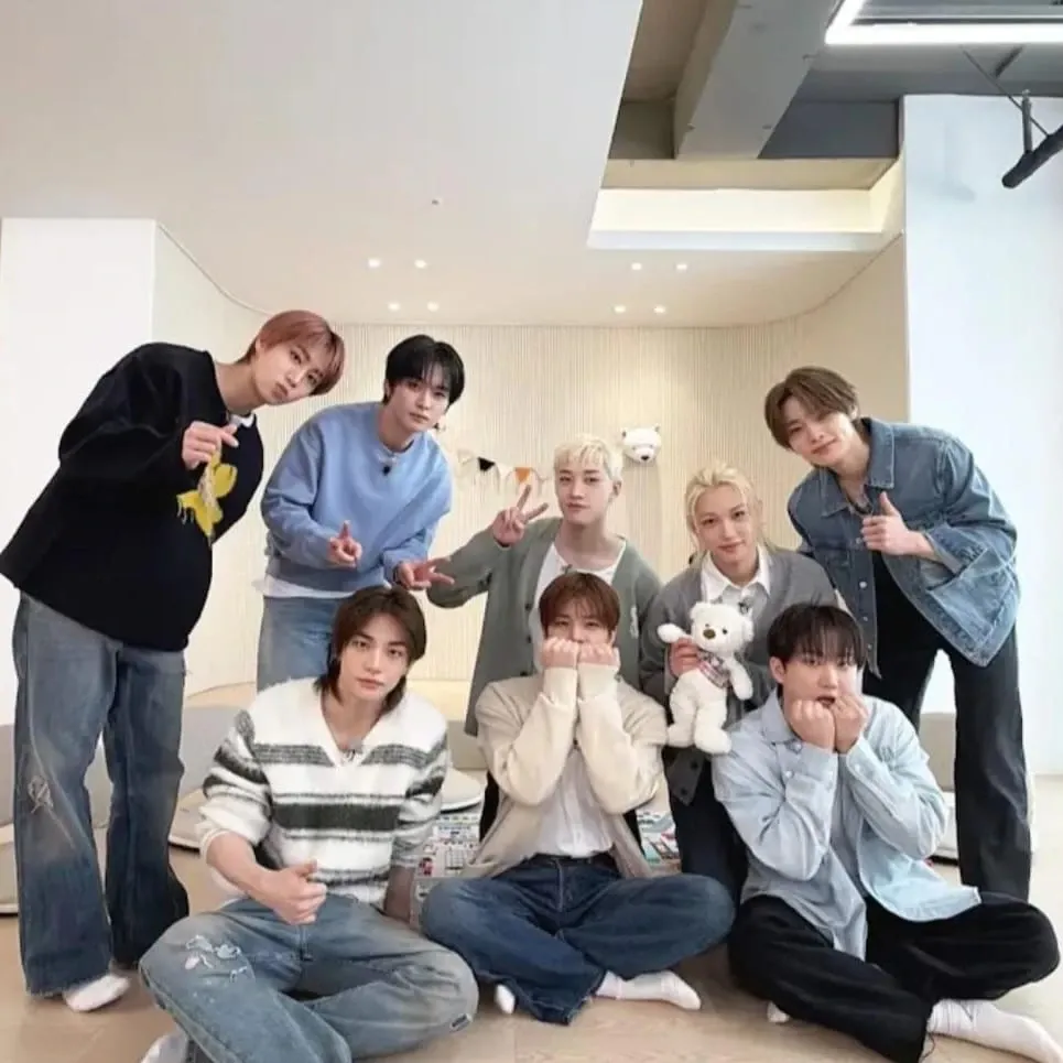 Stray Kids의 비하인드 컷