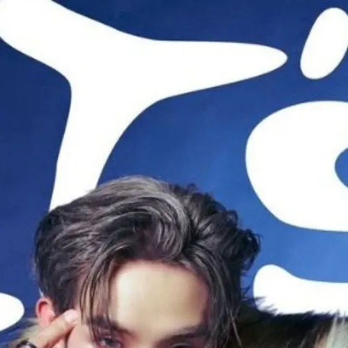 A moment captured by Hong (LYKN)'s fan