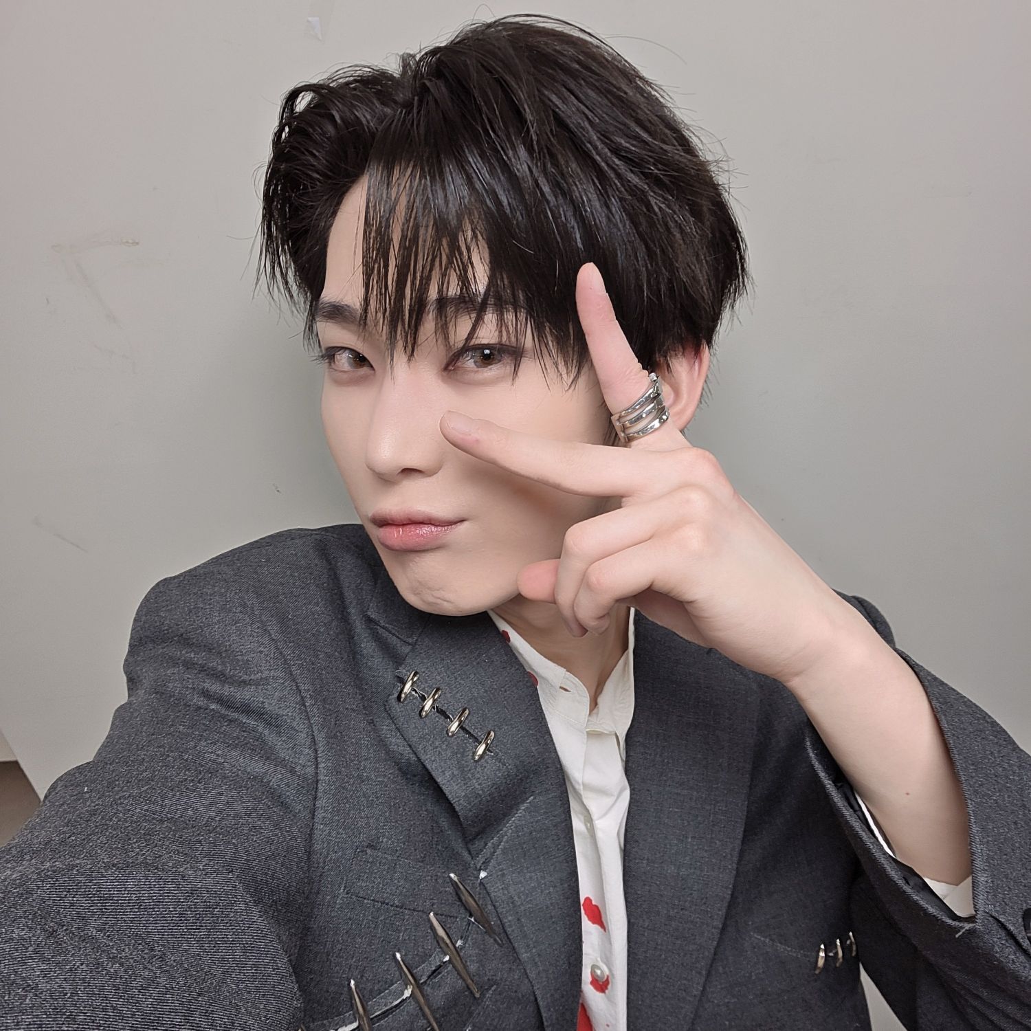 선우 (ENHYPEN)의 비하인드 컷