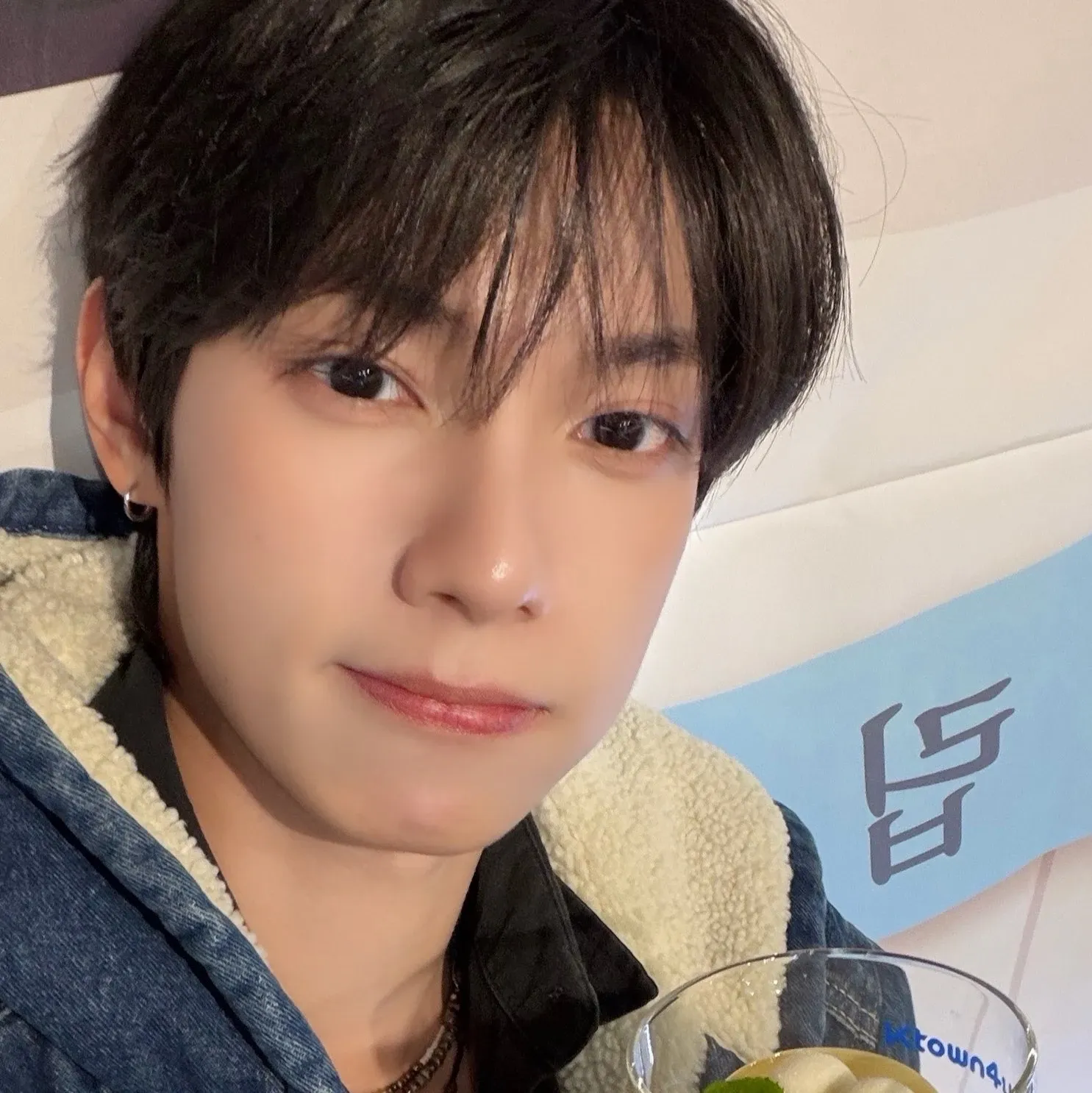 Behind-the-scenes cut of Chuei Liyu (FLARE U)