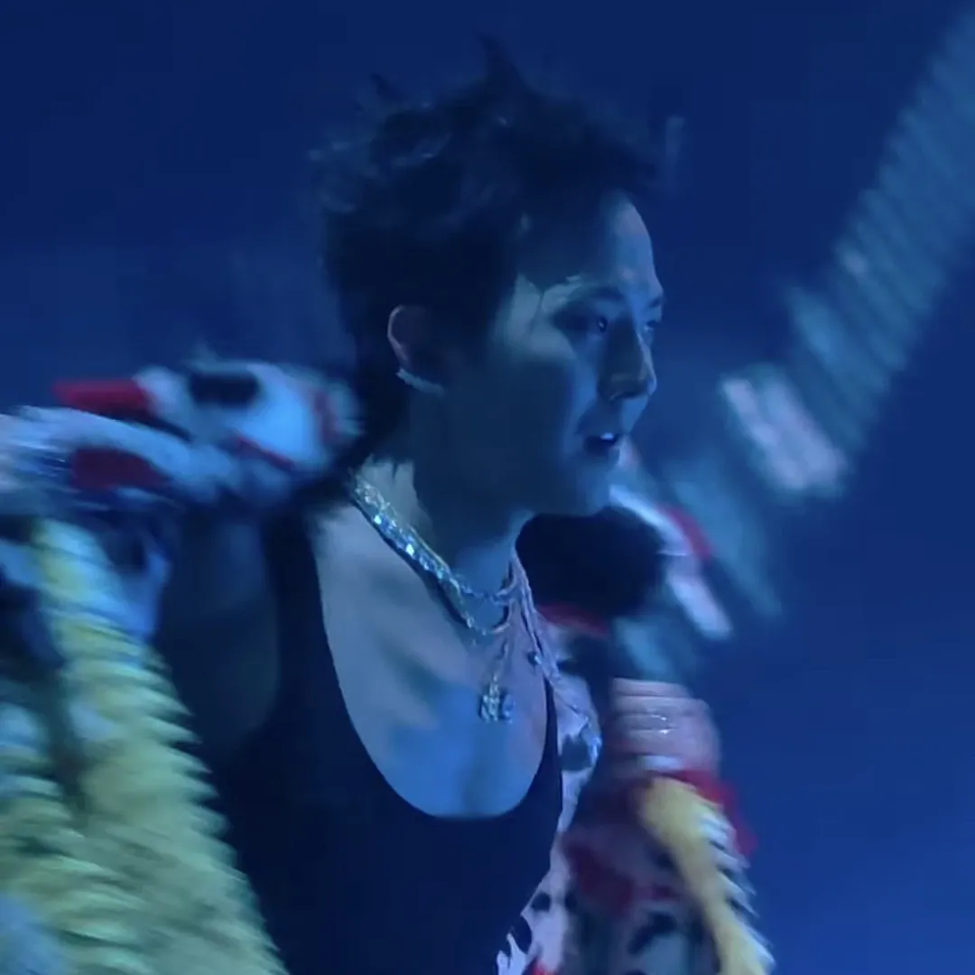 A moment captured by G-DRAGON (BIGBANG)'s fan