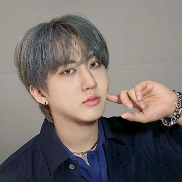 Behind-the-scenes cut of Changbin (Stray Kids)