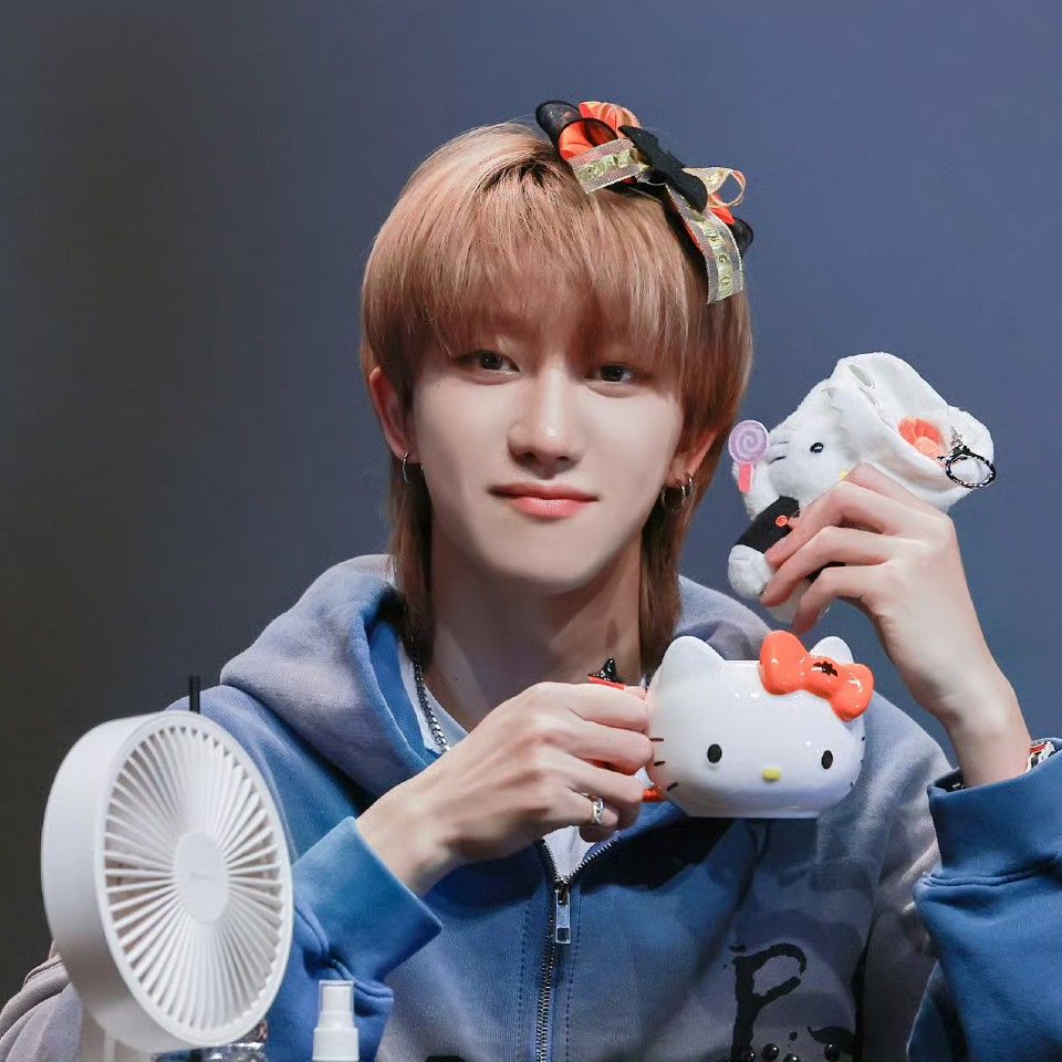 A moment captured by The 8 (SEVENTEEN)'s fan