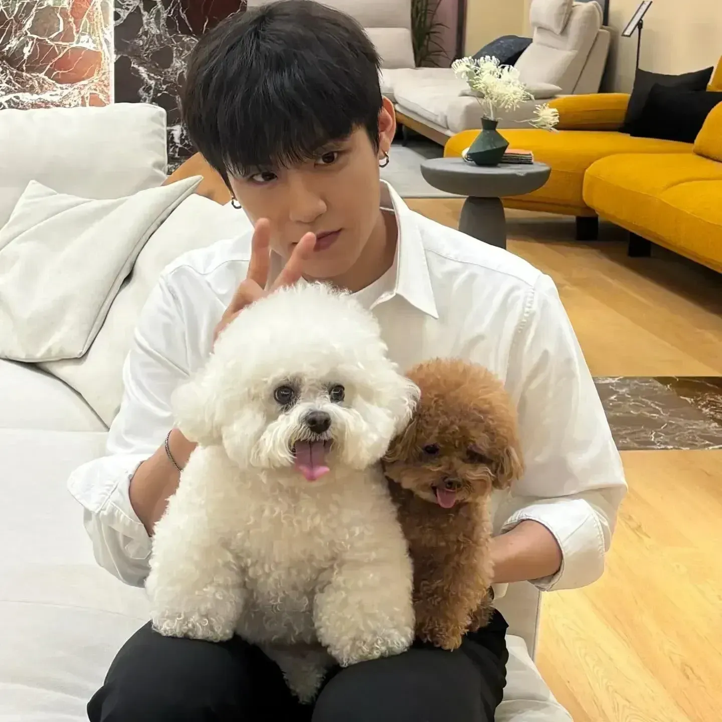 Latest photo of Park Woojin (AB6IX)