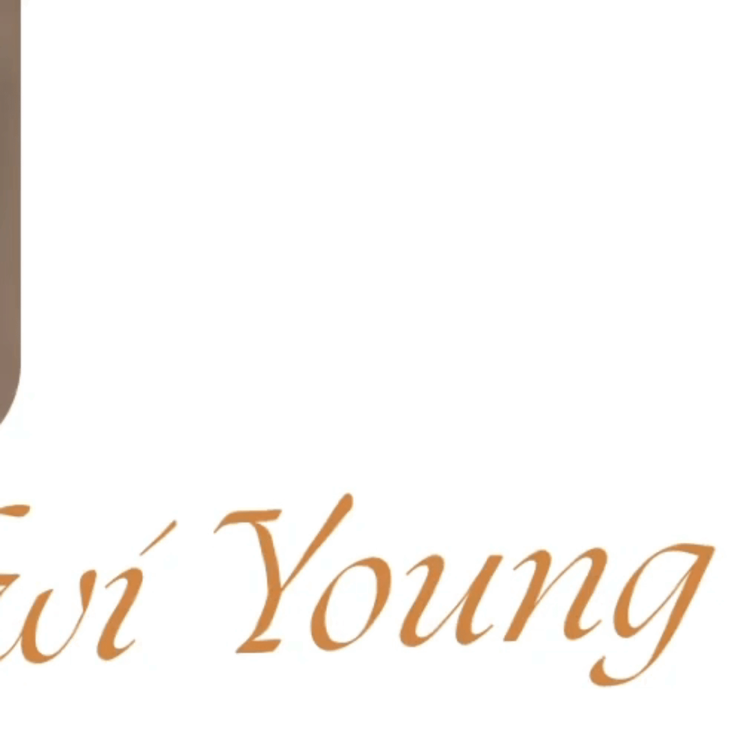 Latest photo of Hwiyoung (SF9)