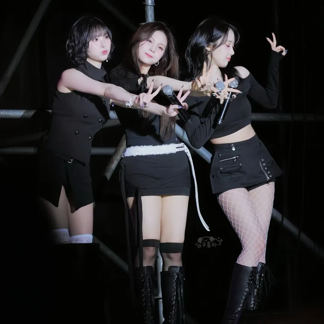 Latest photo of VIVIZ