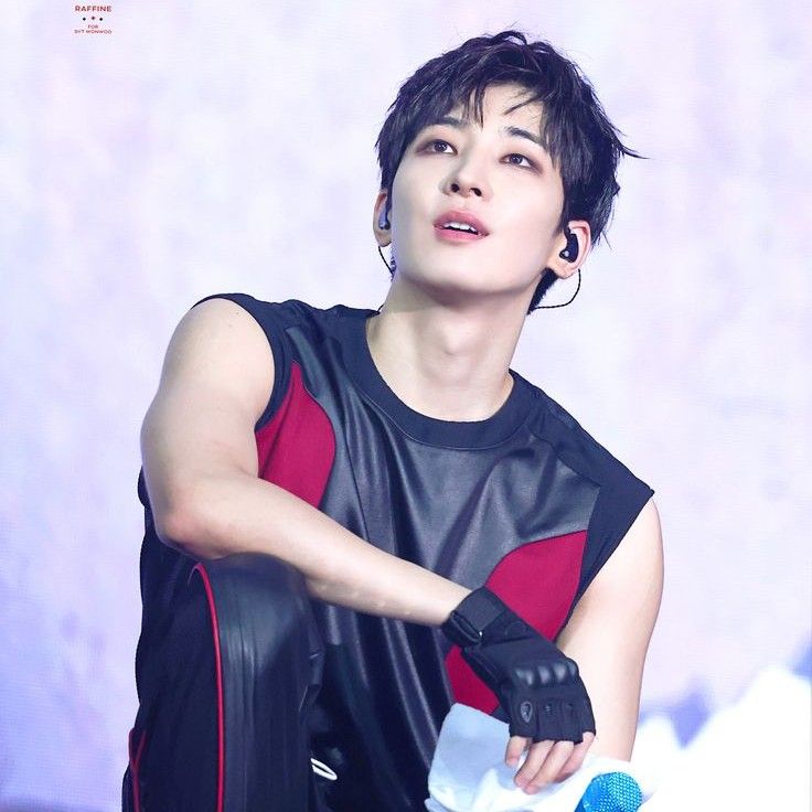 원우 (세븐틴)의 비하인드 컷