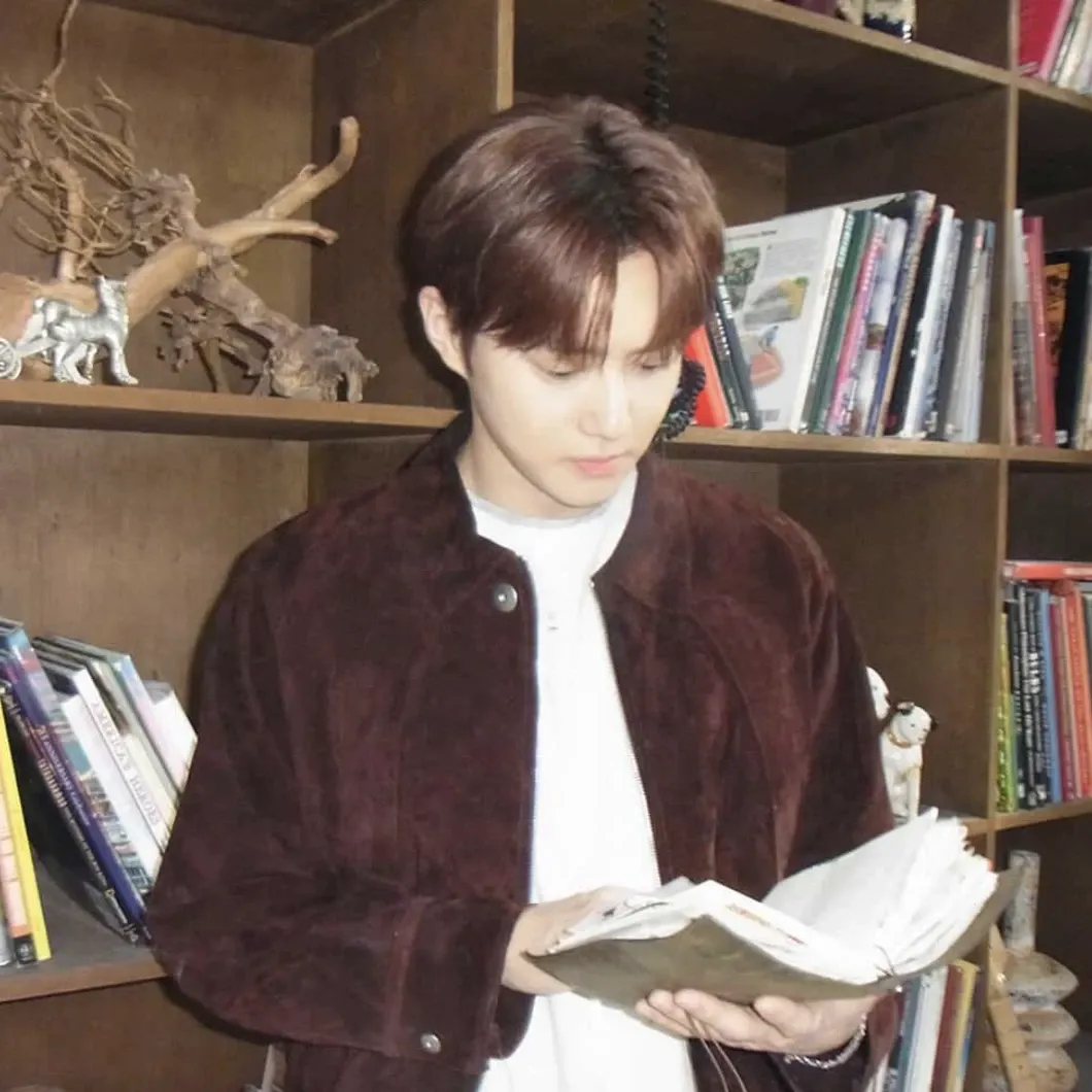 A moment captured by Suho (EXO)'s fan