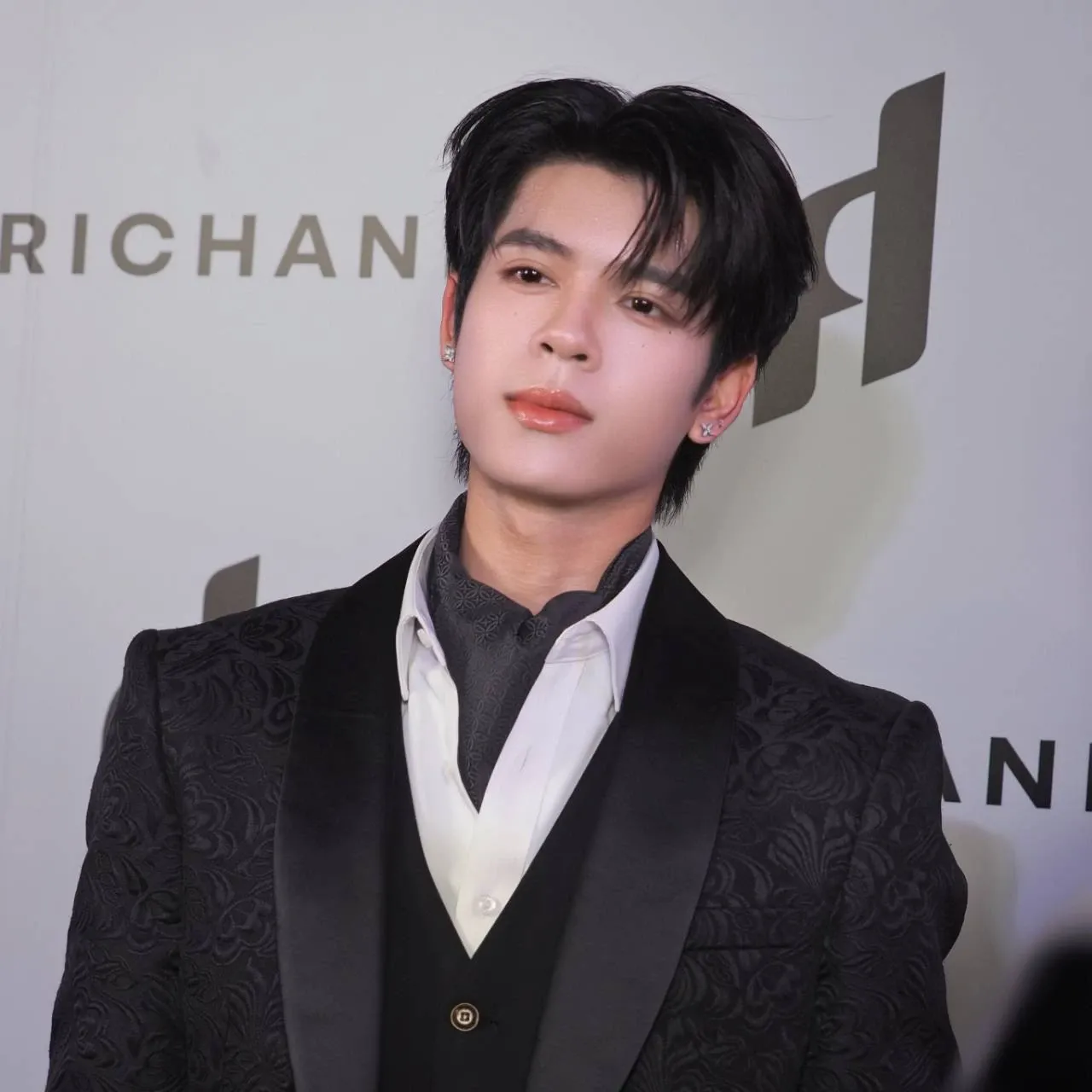 佑瀧 (NexT1DE)的最新照片