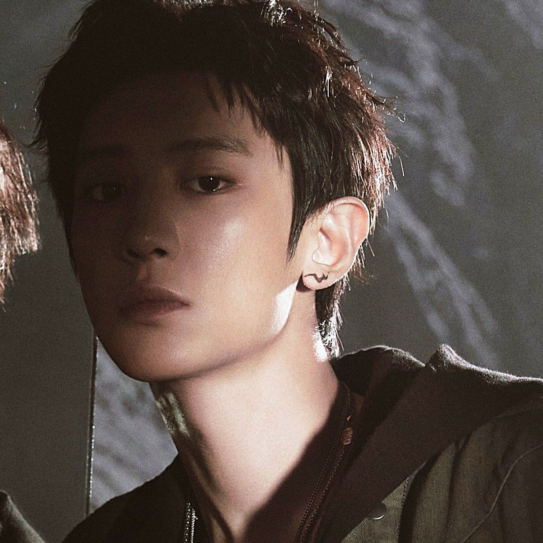 찬열 (EXO)의 비하인드 컷