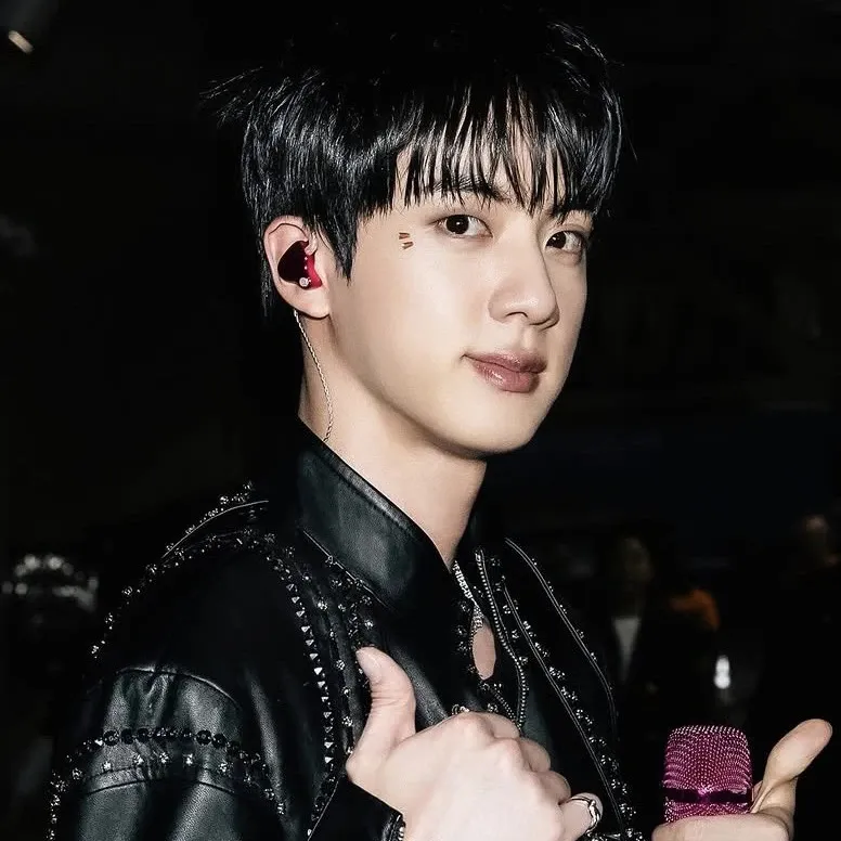 Latest photo of Jin (BTS)