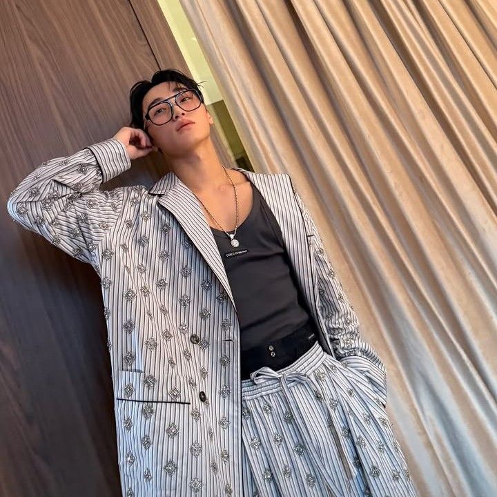 ATEEZの舞台裏ショット