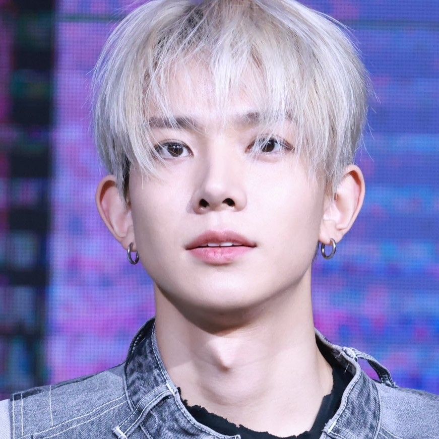 희승 (ENHYPEN)의 최신 사진