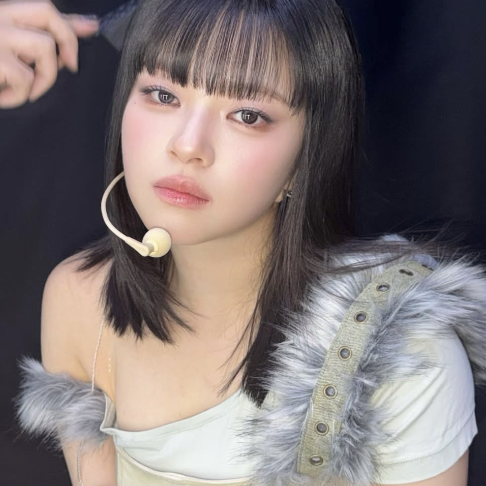 TWICE의 비하인드 컷