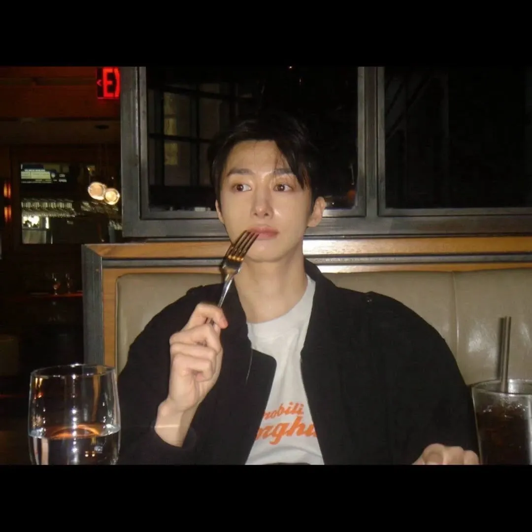 Momen yang diabadikan oleh penggemar MONSTA X