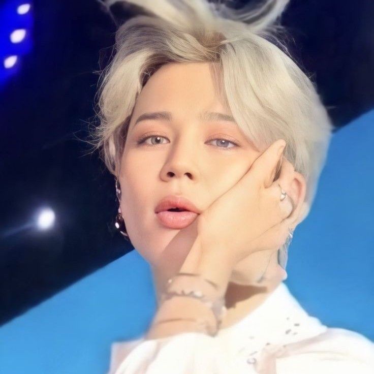 Momen yang diabadikan oleh penggemar Jimin (BTS)
