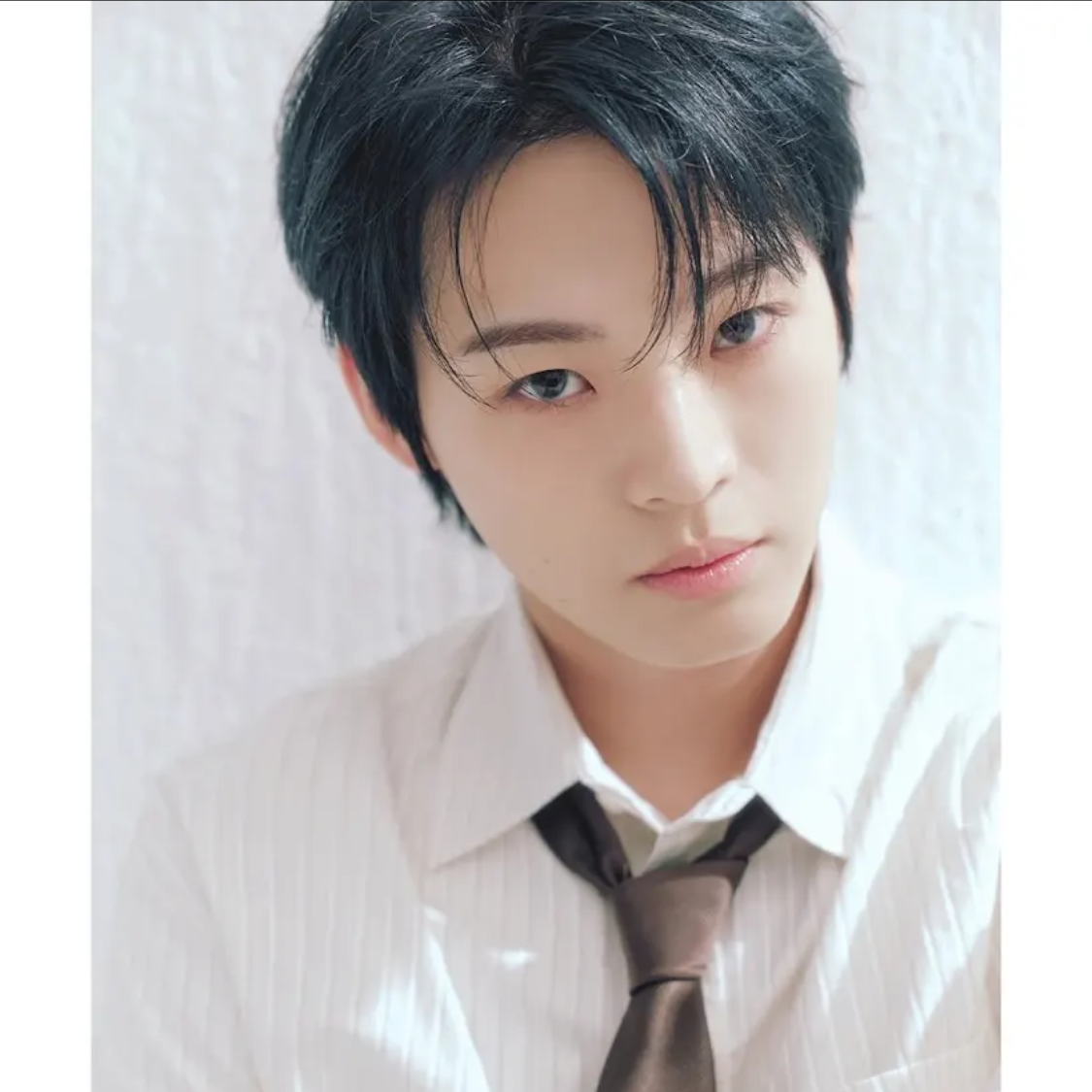 Latest photo of Hyojin (ONF)