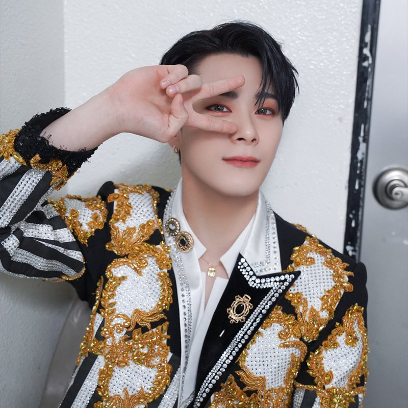 Recent activity shot of Moonbin (ASTRO)