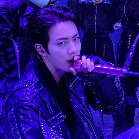 진 (방탄소년단)의 비하인드 컷