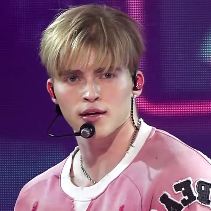 A moment captured by Gabi (SANTOS BRAVOS)'s fan