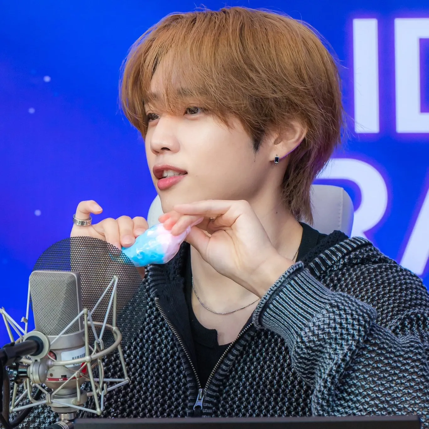 Behind-the-scenes cut of Sunwoo (THE BOYZ)