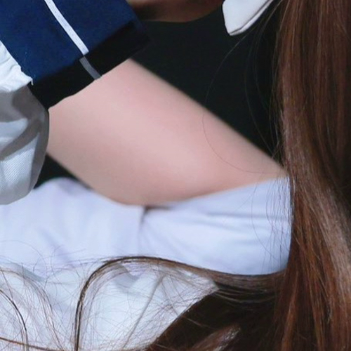 Popular profile image of Stella (Hearts2Hearts) selected by votes