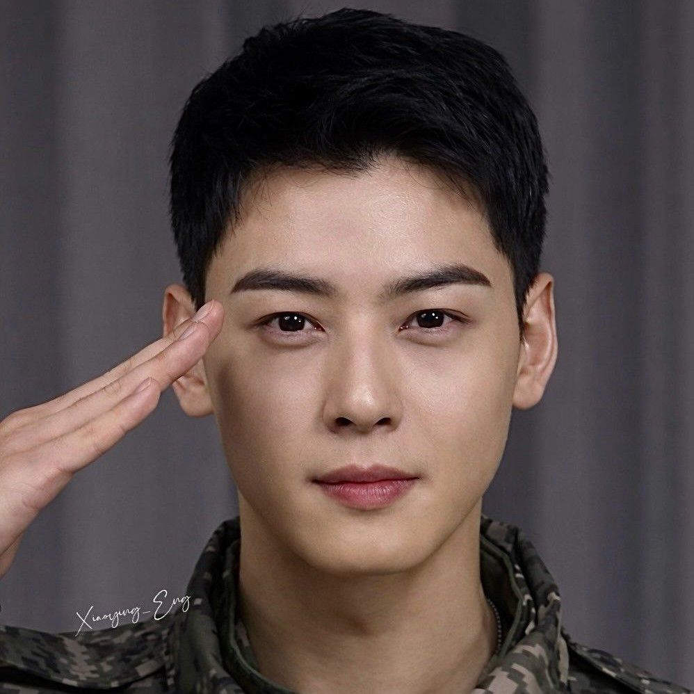 A moment captured by Eunwoo (ASTRO)'s fan