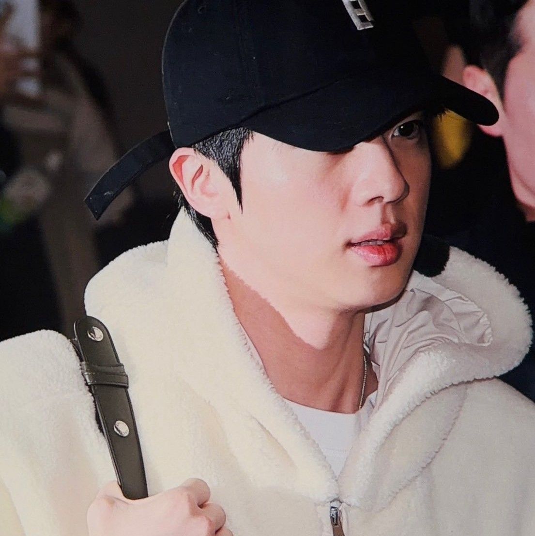 진 (방탄소년단) 최근 활동샷