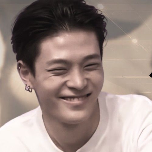 A moment captured by Kim Junmin (WHIB)'s fan