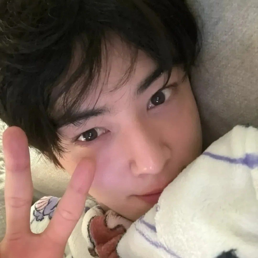 Latest photo of Eunwoo (ASTRO)