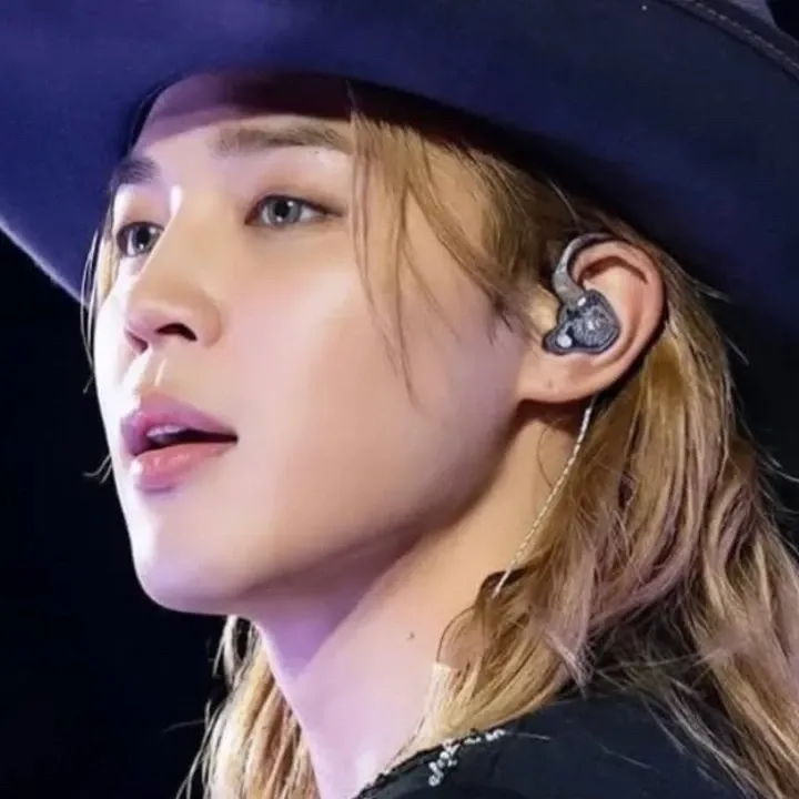 Momen yang diabadikan oleh penggemar Jimin (BTS)