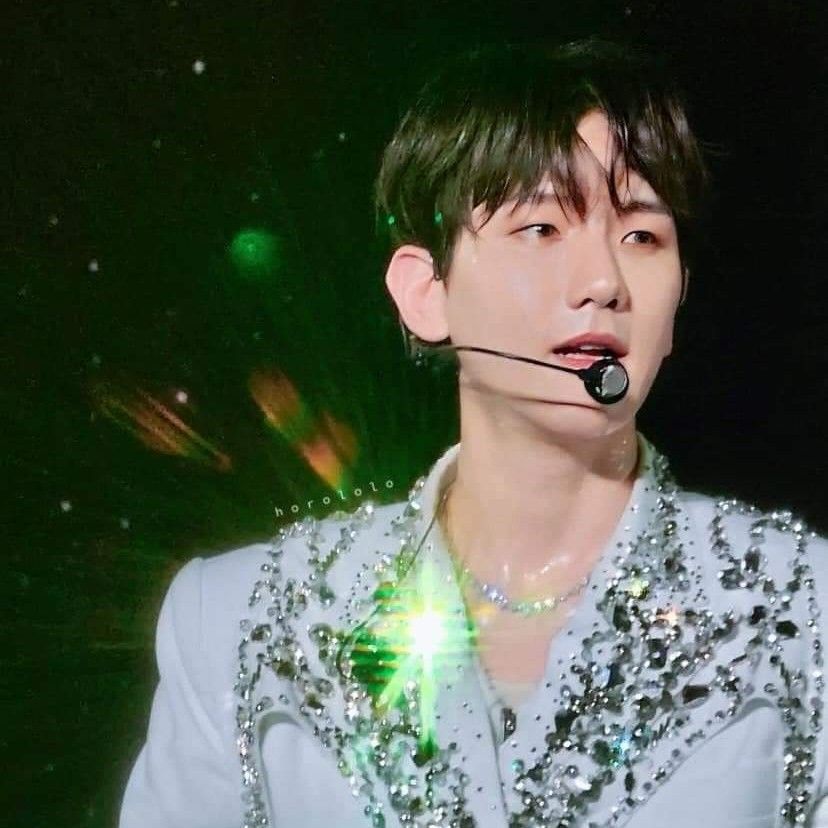 Momen yang diabadikan oleh penggemar Baekhyun (EXO)