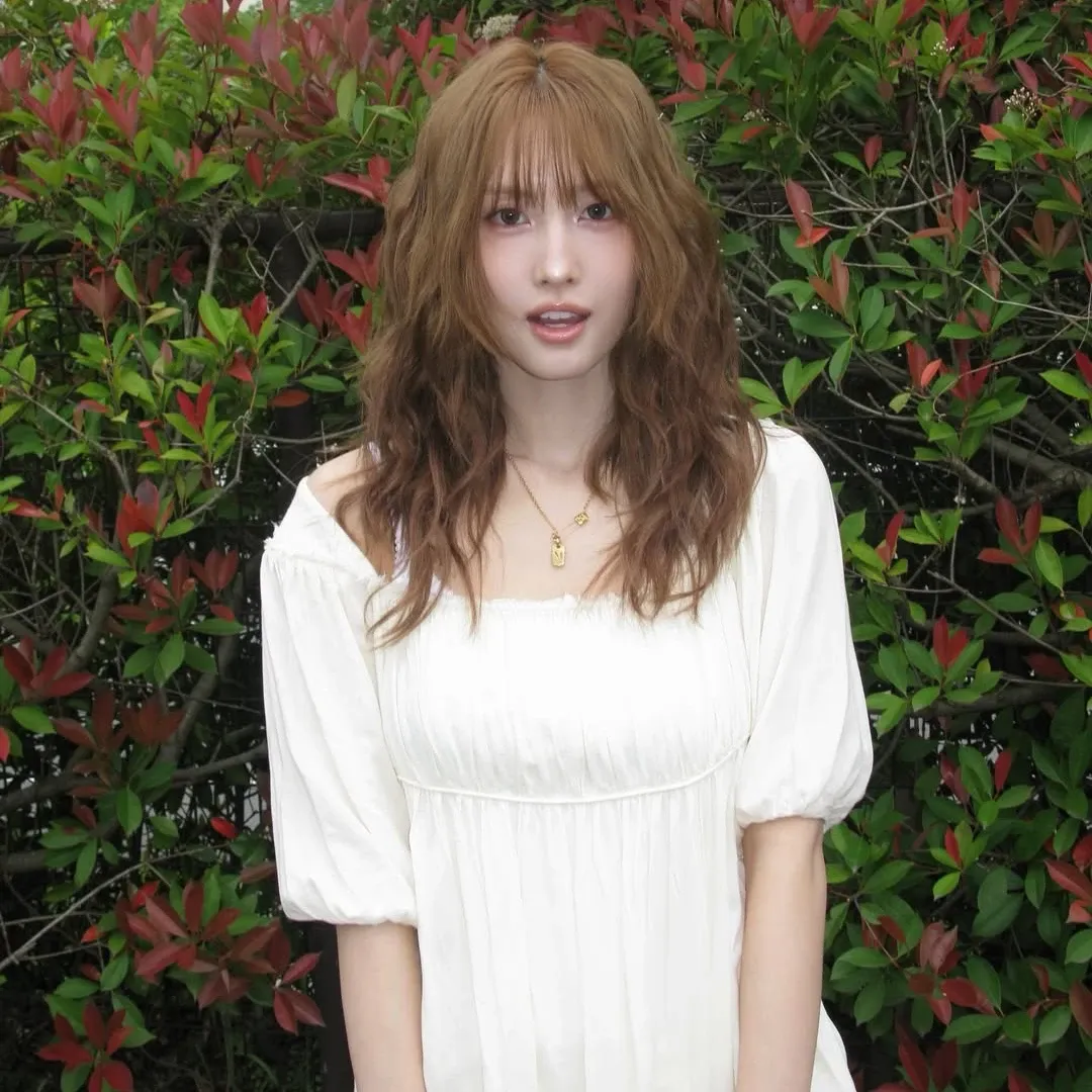 Foto terbaru Momo (TWICE)