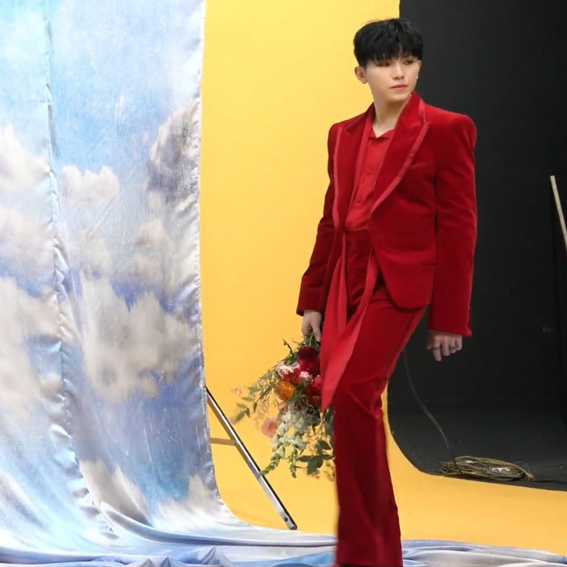 Behind-the-scenes cut of Woozi (SEVENTEEN)