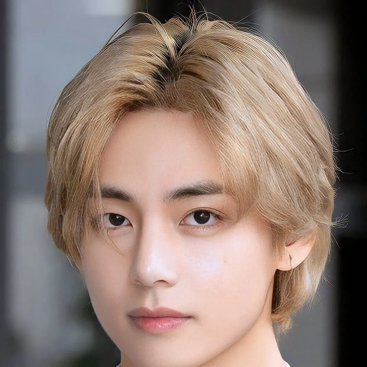 뷔 (방탄소년단)의 최신 사진