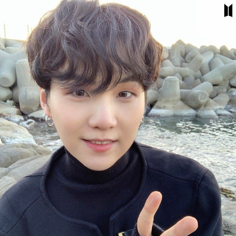 슈가 (방탄소년단) 최근 활동샷