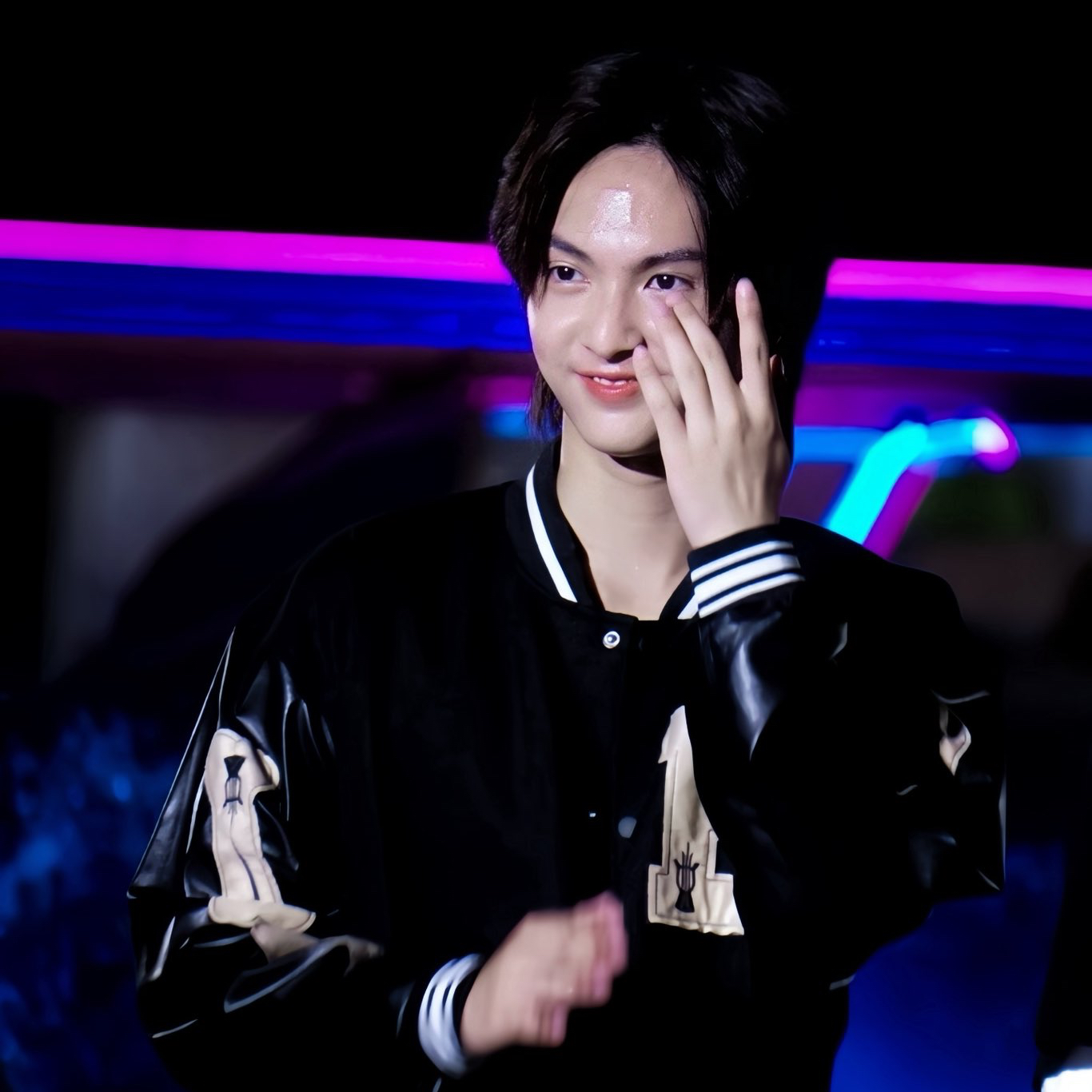 코퍼 (BUS) 최근 활동샷