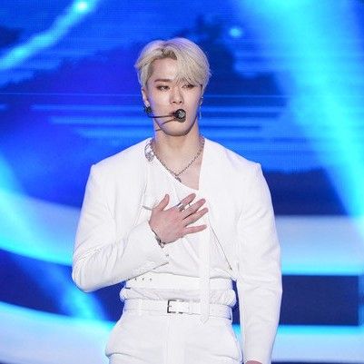 Behind-the-scenes cut of Moonbin (ASTRO)