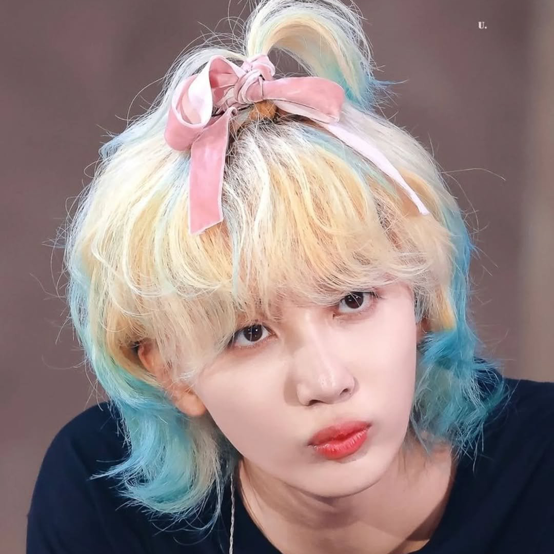 Latest photo of Jeonghan (SEVENTEEN)