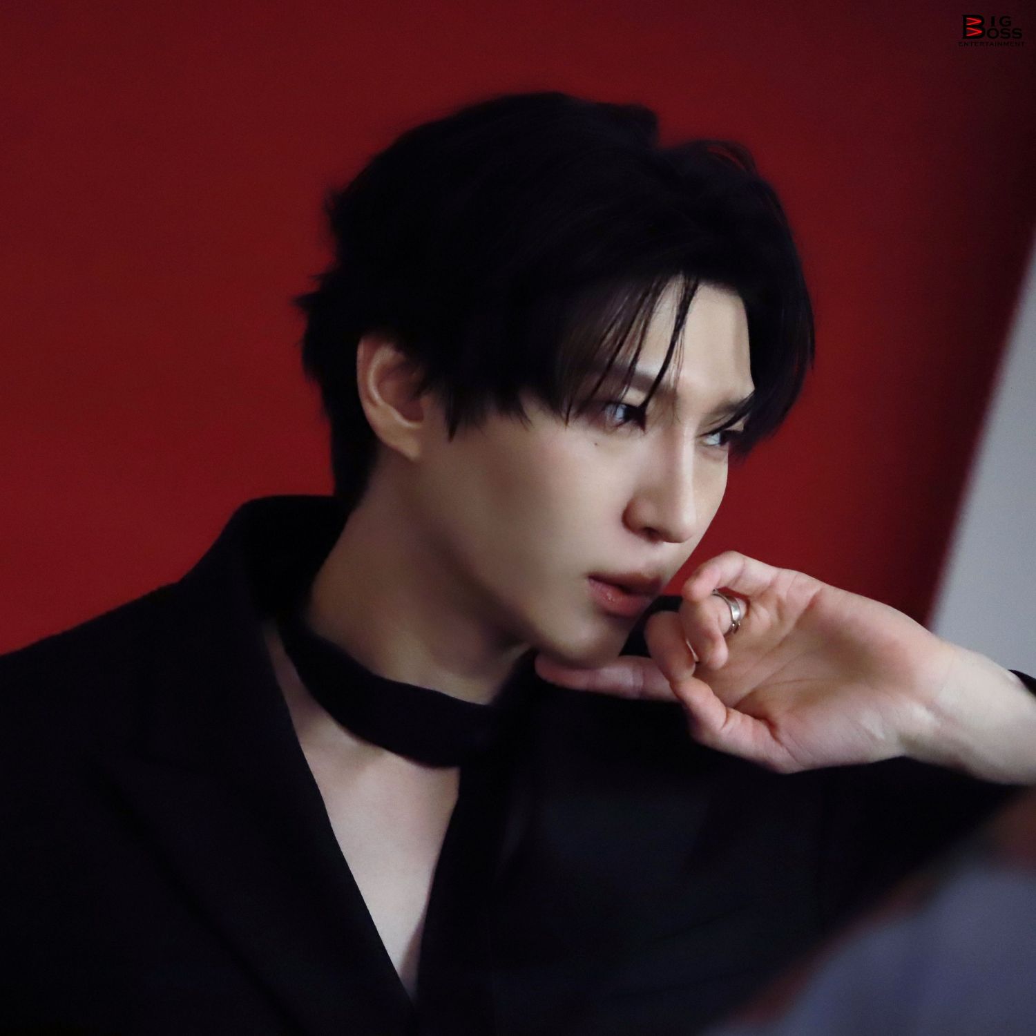 Feed komunitas K-pop terpanas hari ini