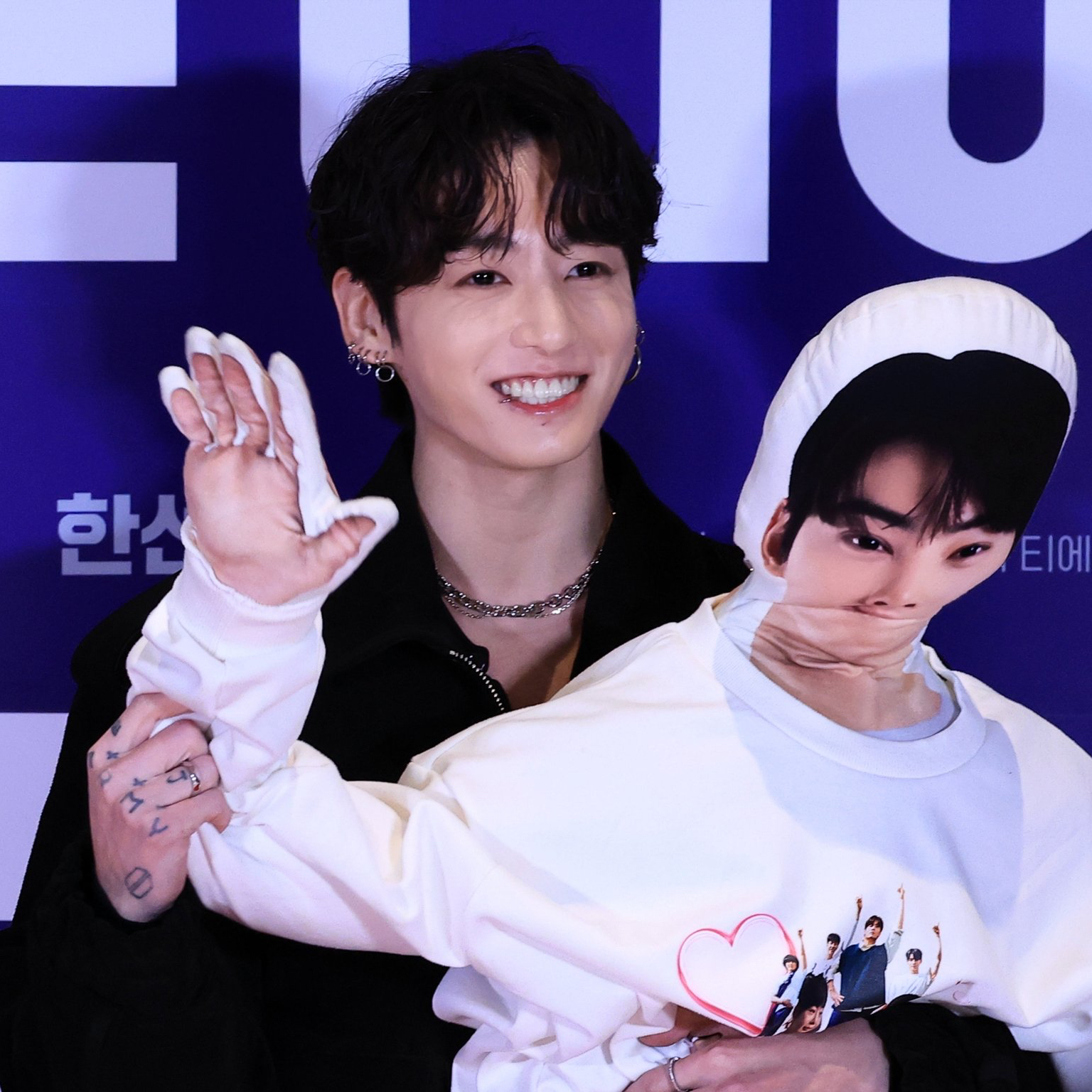 정국 (방탄소년단)의 비하인드 컷