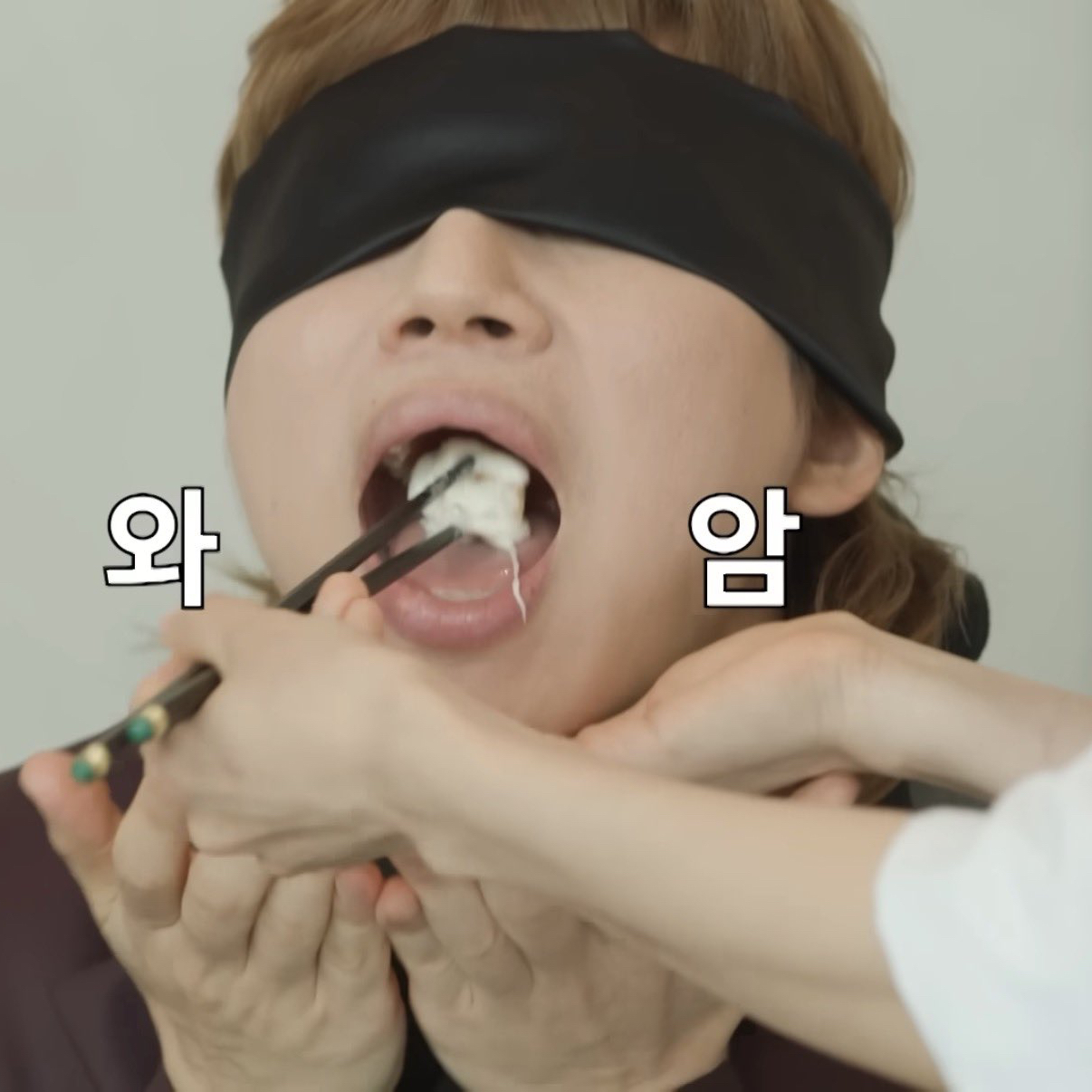 大声 (BIGBANG)的最新照片