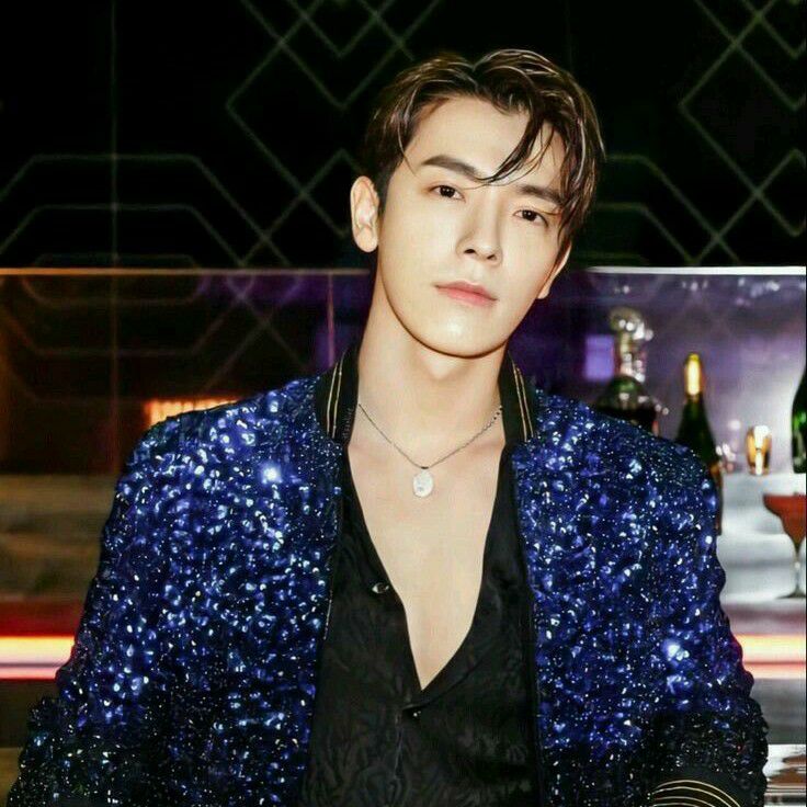 东海 (Super Junior)粉丝拍下的瞬间