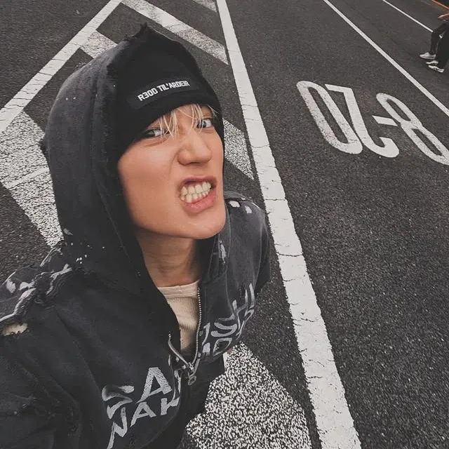 A moment captured by Taeyong (NCT 127)'s fan