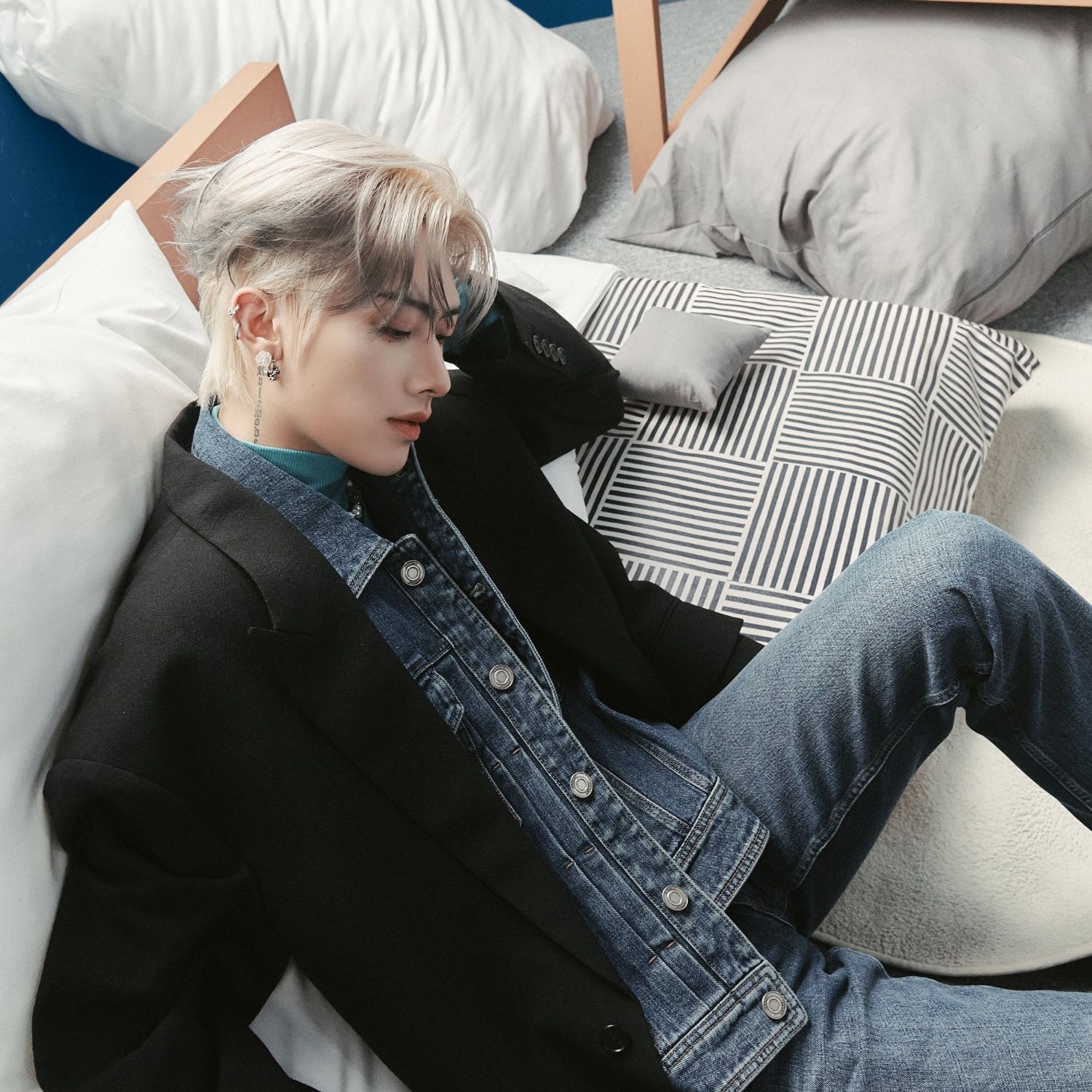 A moment captured by Ricky (ZEROBASEONE)'s fan