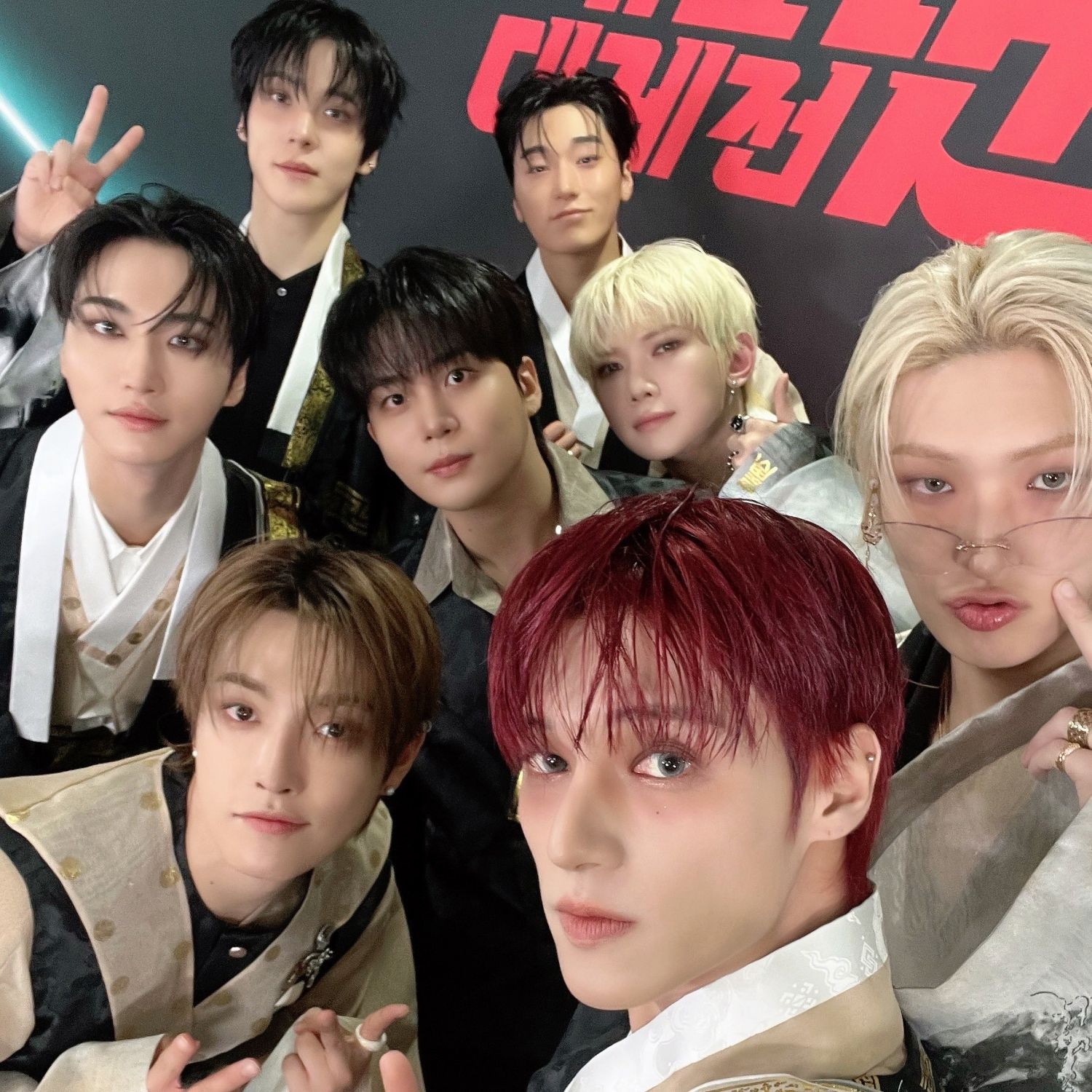 에이티즈 최근 활동샷