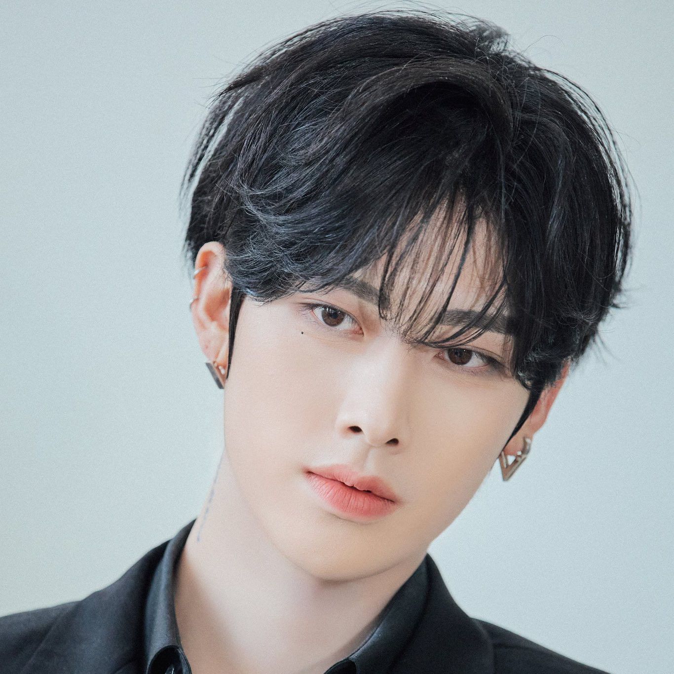 Recent activity shot of Ricky (ZEROBASEONE)