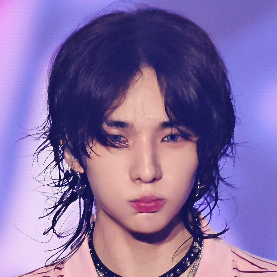 Behind-the-scenes cut of Hyunjin (Stray Kids)
