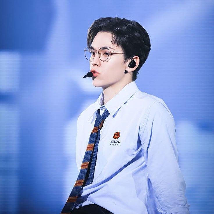 Behind-the-scenes cut of Vernon (SEVENTEEN)