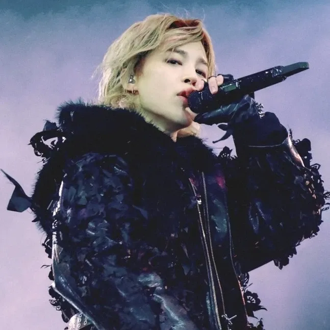 Momen yang diabadikan oleh penggemar Jimin (BTS)